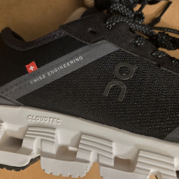 On Running Sneakers Women Size 8 Cloud X AD - Picture 7 of 14